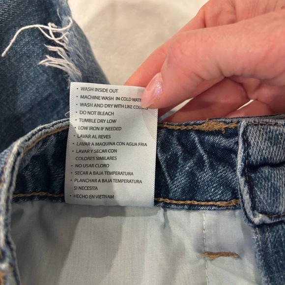 KanCan Ivanna Ultra High Rise Distressed Hem Med Washed Distressed Jean Shorts! - Picture 4 of 7